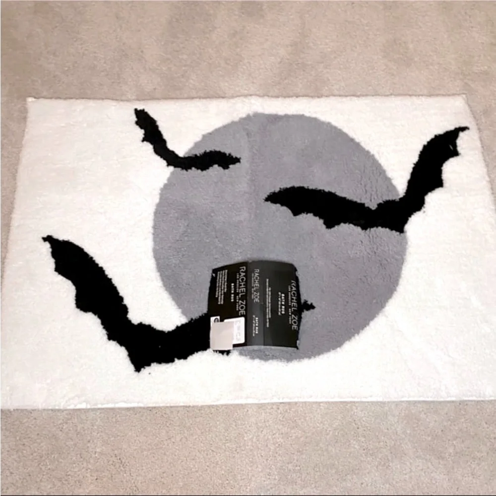 NWT Rachel Zoe Halloween Bat Bathmat